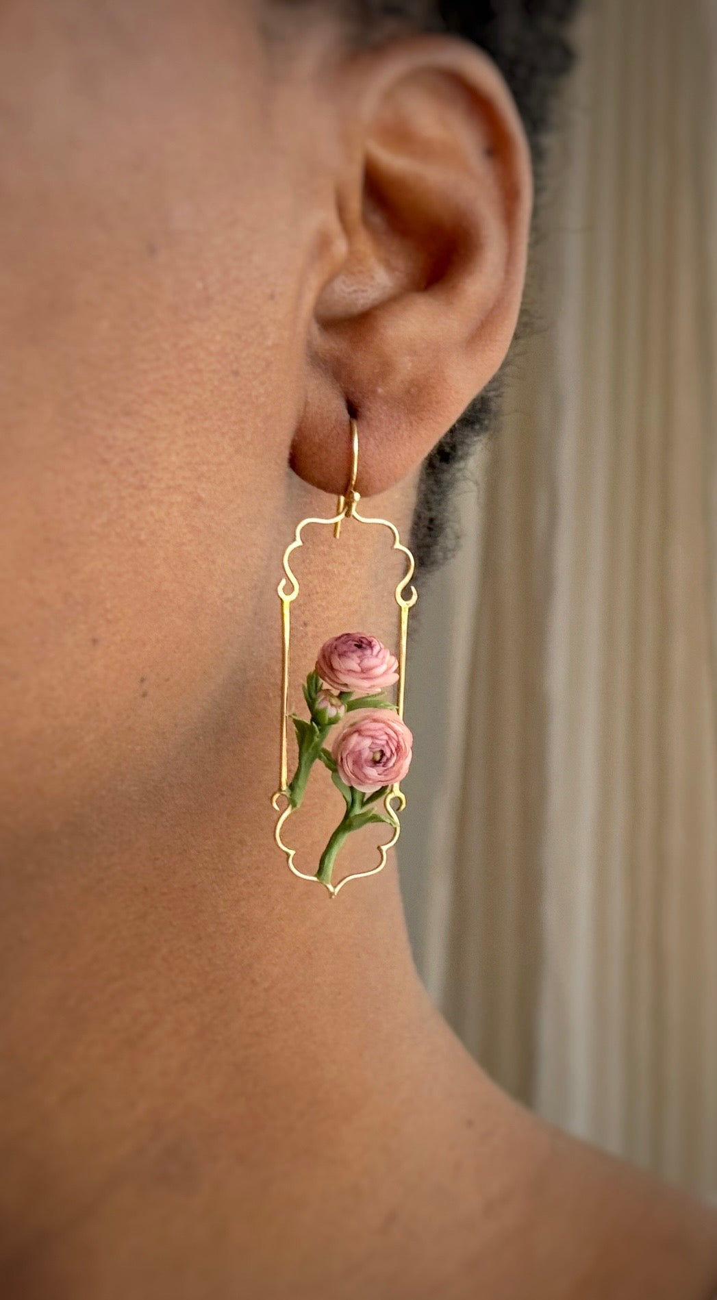 The Secret Garden Gate: Ranunculus