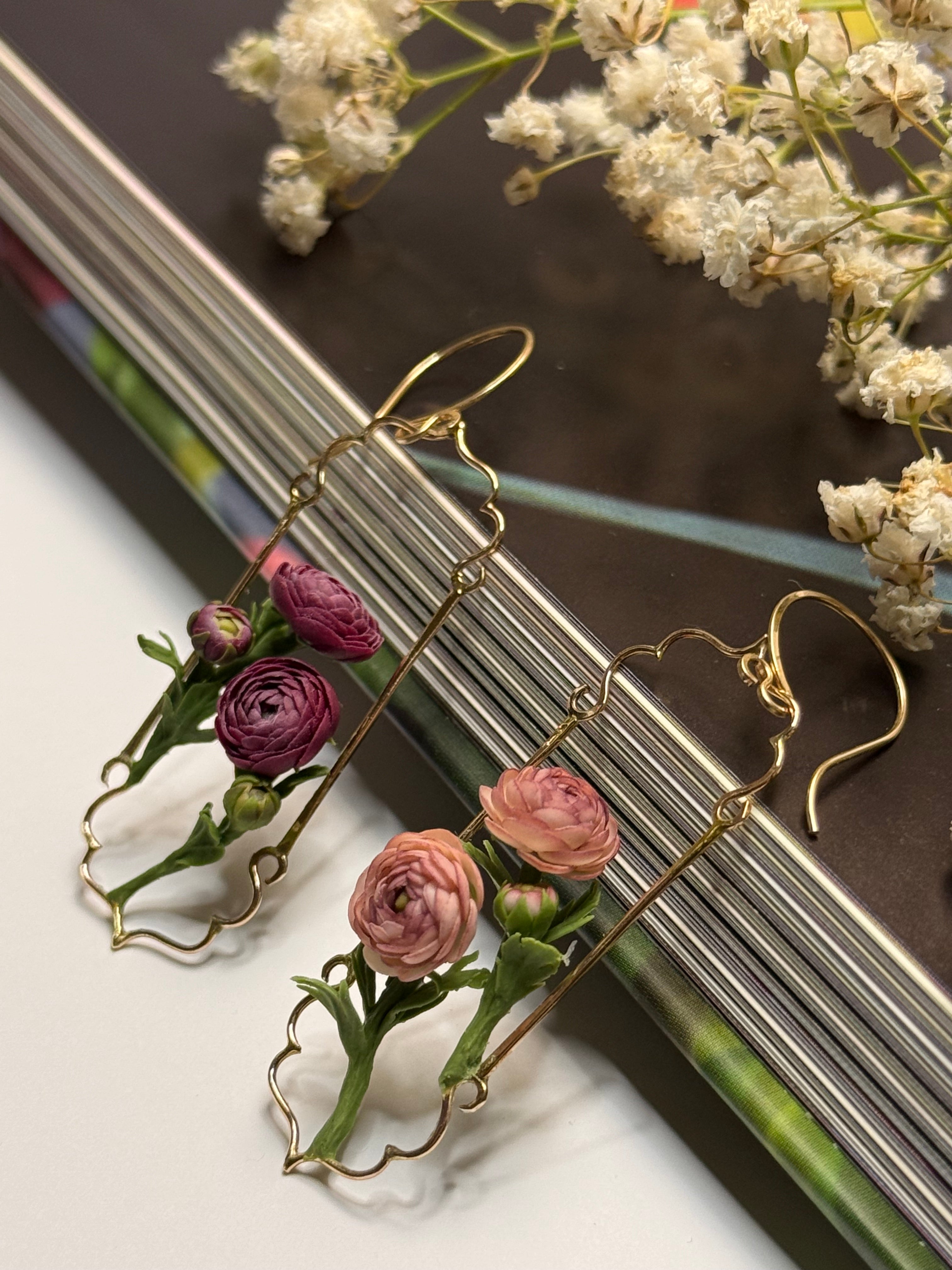 The Secret Garden Gate: Ranunculus