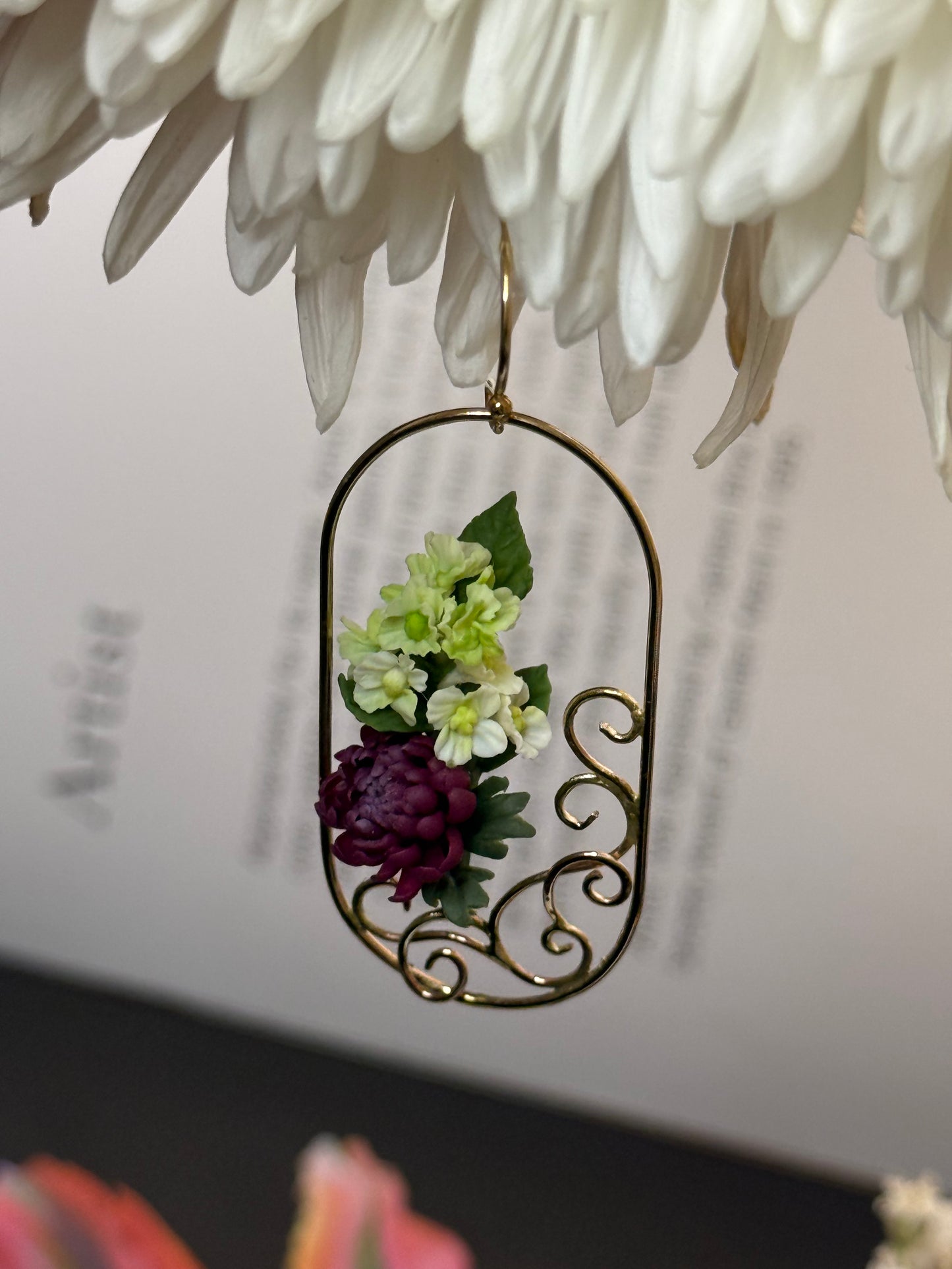 Marcelline: Hydrangeas with Chrysanthemums